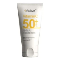 فلوئید ضد آفتاب SPF50 ویتامین سی ویتالیر بی رنگ